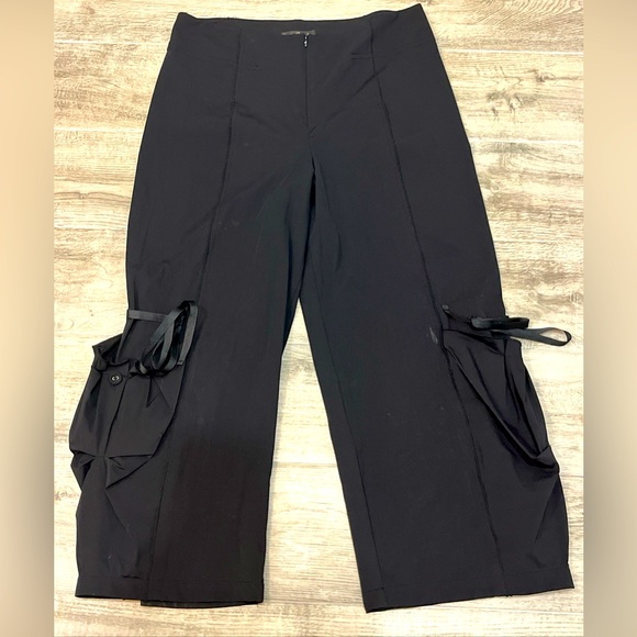 Jane & John Women’s Size 6 Cropped Side Pocket Capri Pants Ribbon Zip Front - Picture 1 of 9